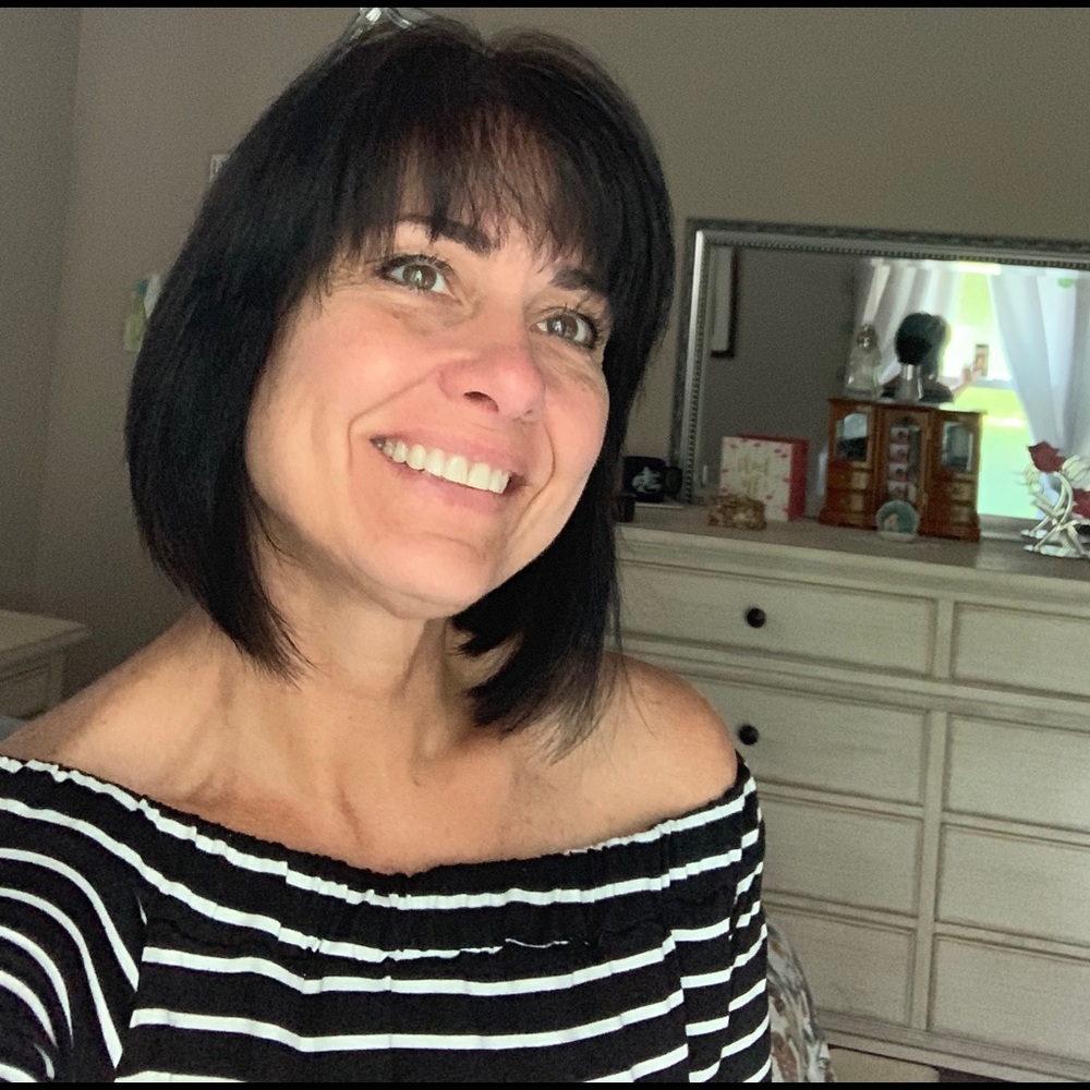 Meet your Posher, Janet